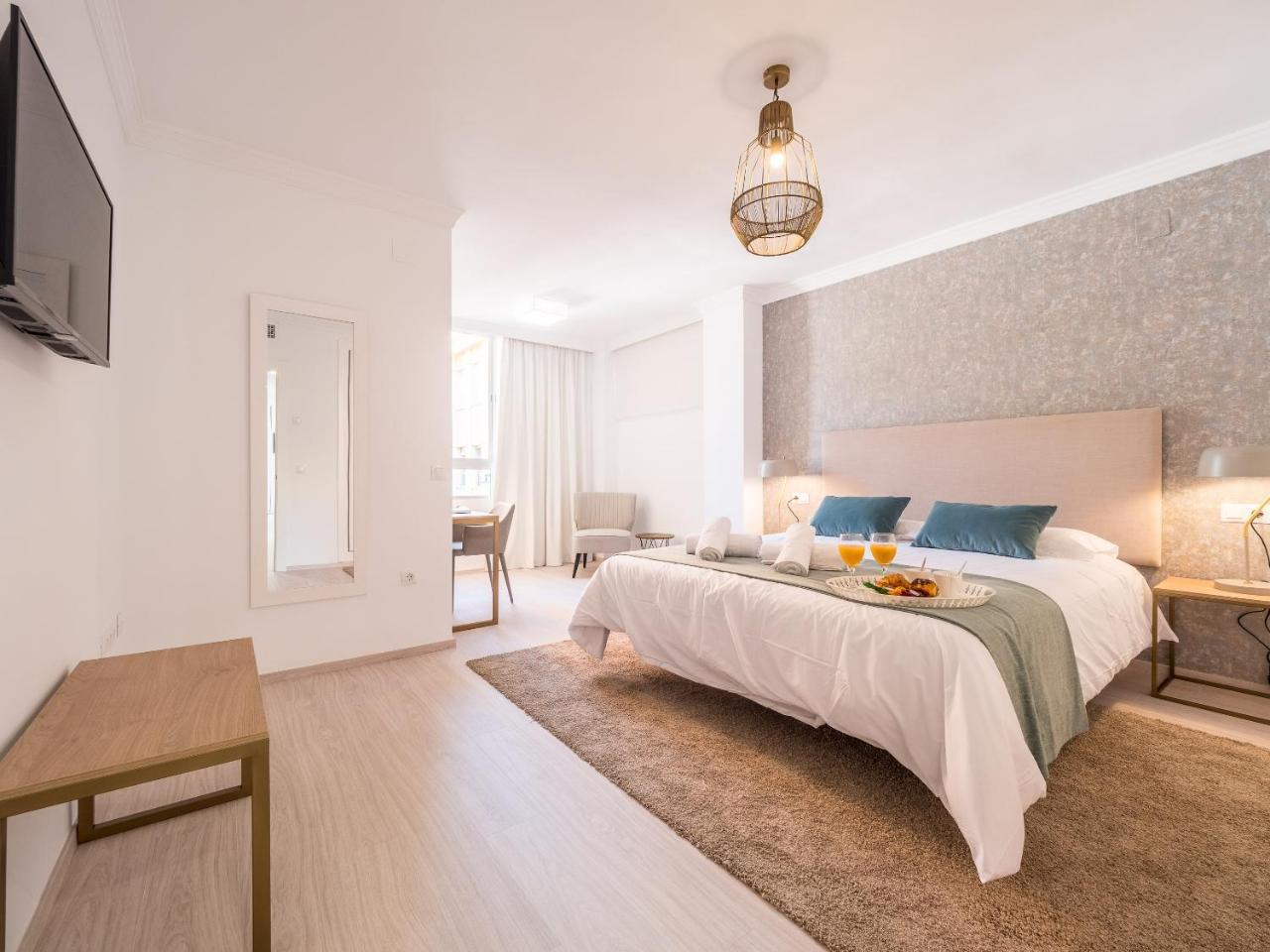 Malagueta Sea View - Premium Apartment مالقة المظهر الخارجي الصورة