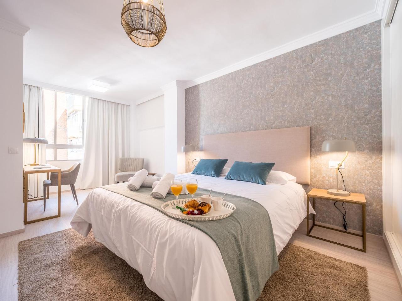 Malagueta Sea View - Premium Apartment مالقة المظهر الخارجي الصورة